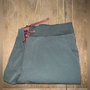 Figs Women's Pants in Green with Burgundy Tie